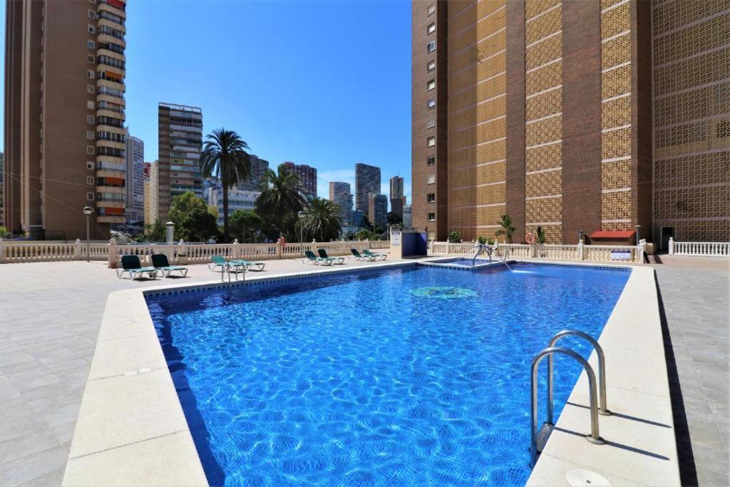 Principado Benidorm Suites Levante Екстер'єр фото