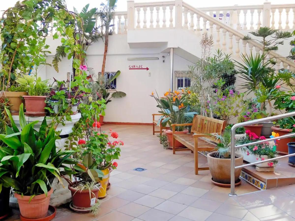 Principado Benidorm Suites Levante Екстер'єр фото