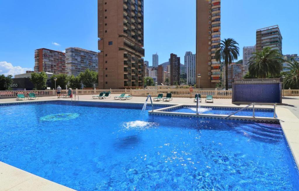 Principado Benidorm Suites Levante Екстер'єр фото