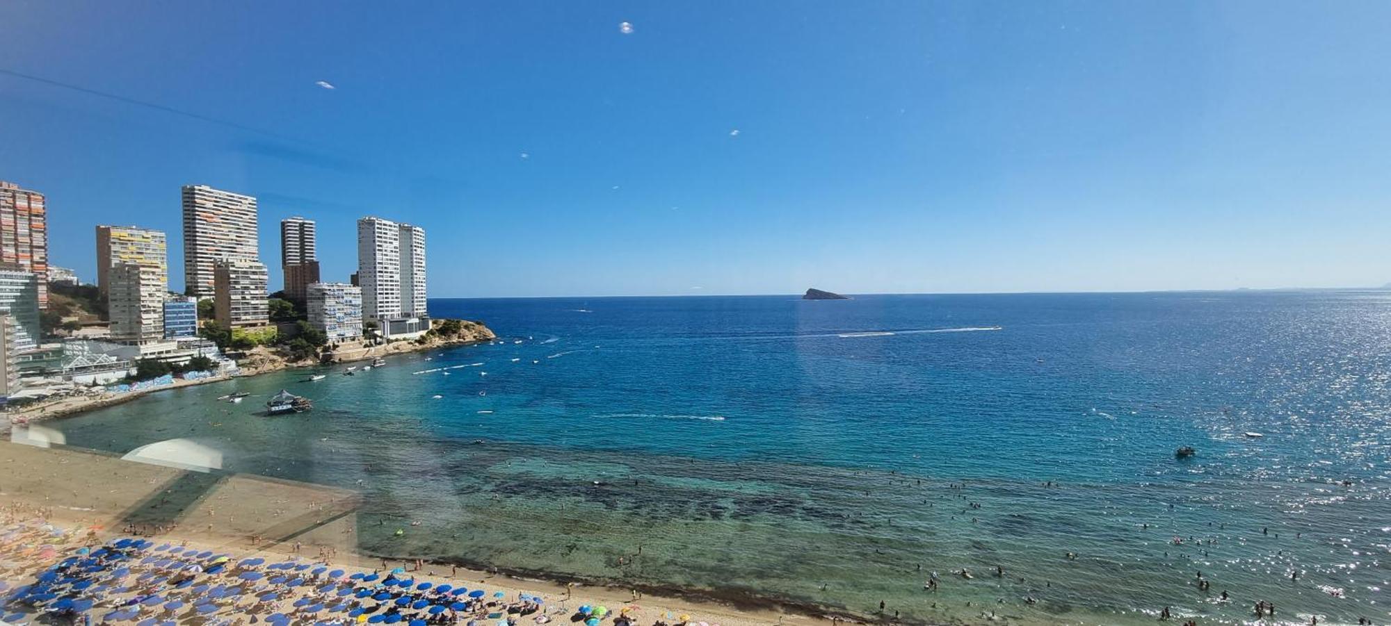 Principado Benidorm Suites Levante Екстер'єр фото